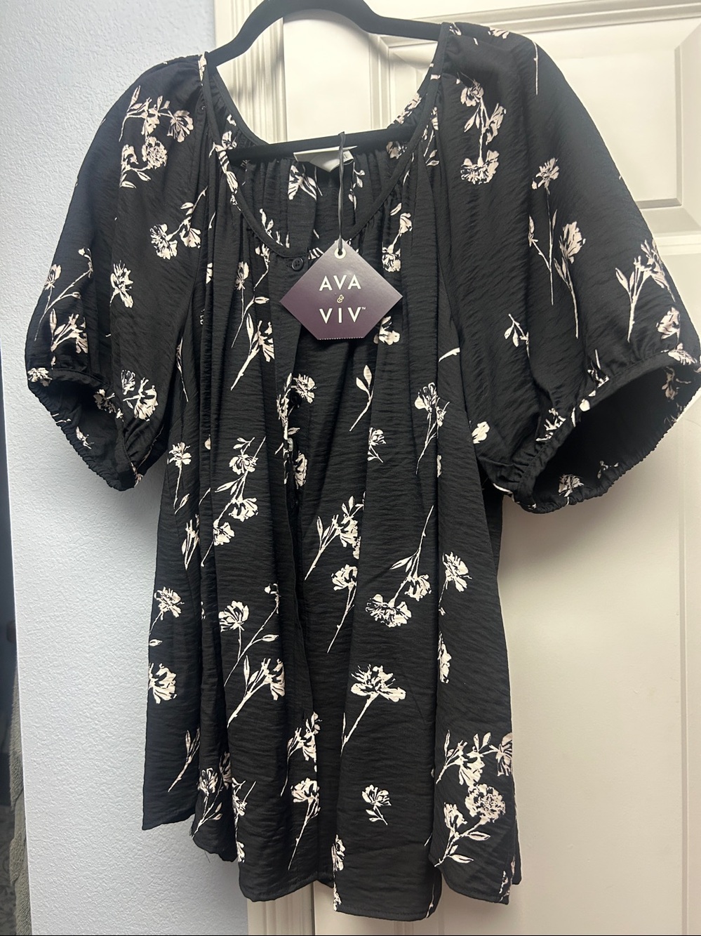 Ava & Viv Black Blouse with Cream Floral Print wrinkle free